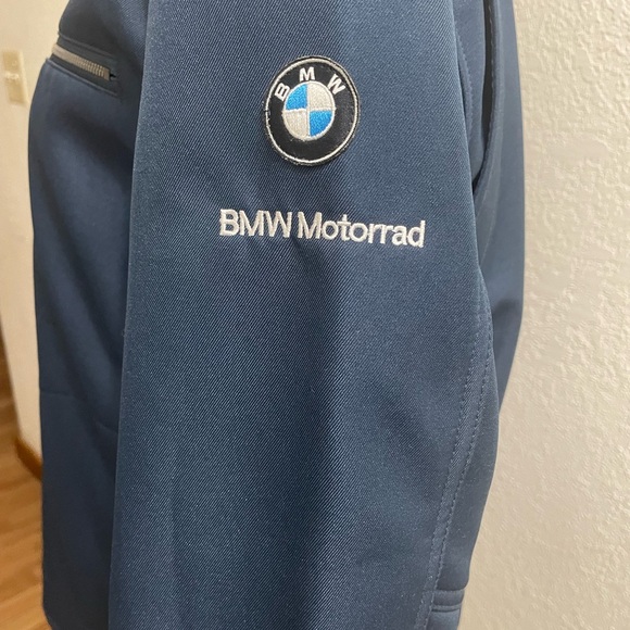 NWT BMW Motorrad Soft Shell Bomber Jacket Women’s Size L Fits Like M Navy Blue - Picture 3 of 10